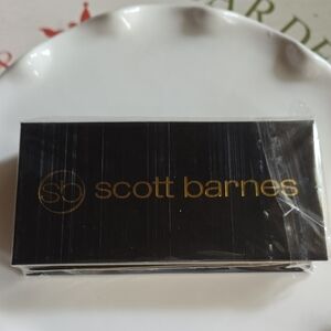 Scott Barnes Madison Eye Lashes
